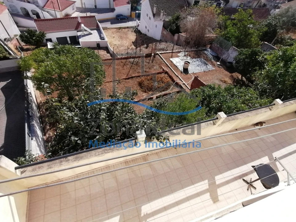 Moradia T4 para Venda em Alenquer (Santo Estêvão e Triana) Foto 33