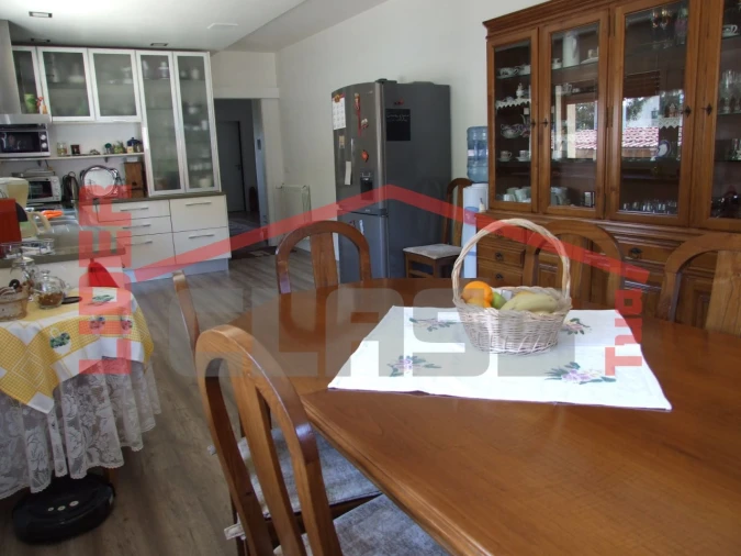 Moradia T3 para Venda em Torre de D. Chama Foto 5