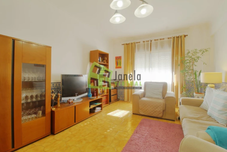 Apartamento T3 para Venda em Laranjeiro e Feijó Foto 13