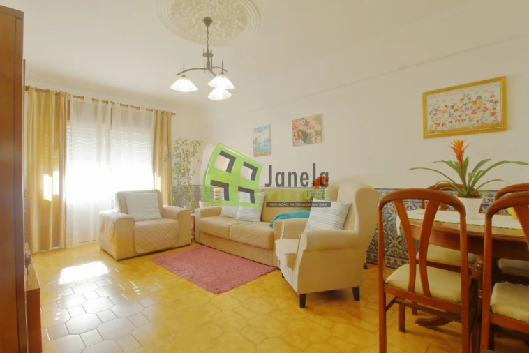 Apartamento T3 para Venda em Laranjeiro e Feijó Foto 11