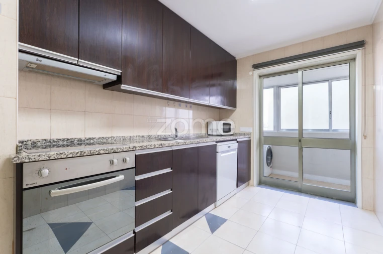 Apartamento T3 para Arrendamento em Matosinhos e Leça da Palmeira