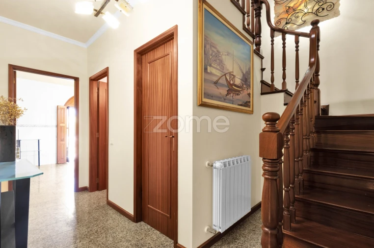 Moradia T5 para Venda em Vila Chã Foto 9