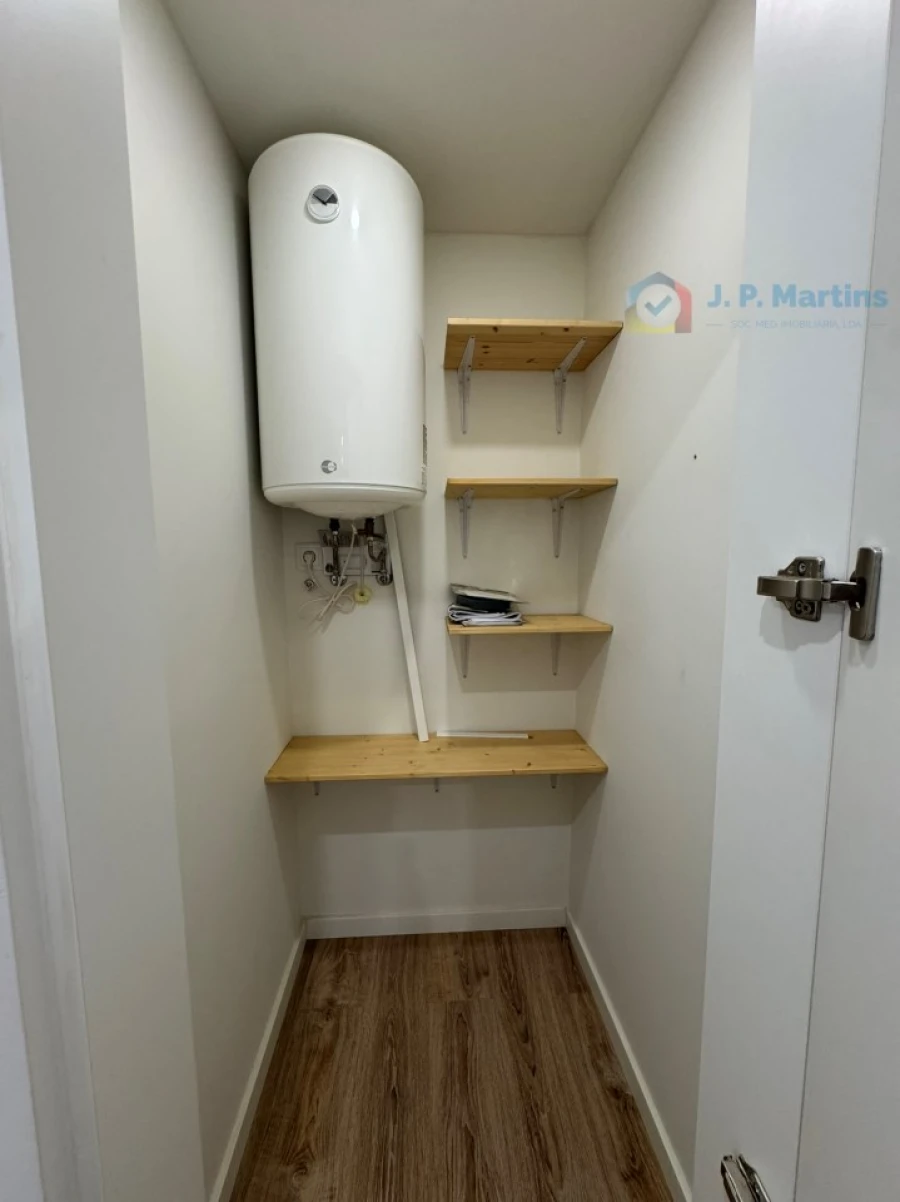 Apartamento T1 para Venda em Seixal, Arrentela e Aldeia de Paio Pires Foto 15