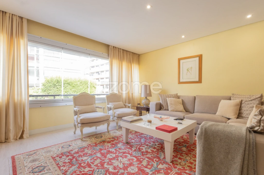 Apartamento T3 para Venda em Cascais e Estoril Foto 3