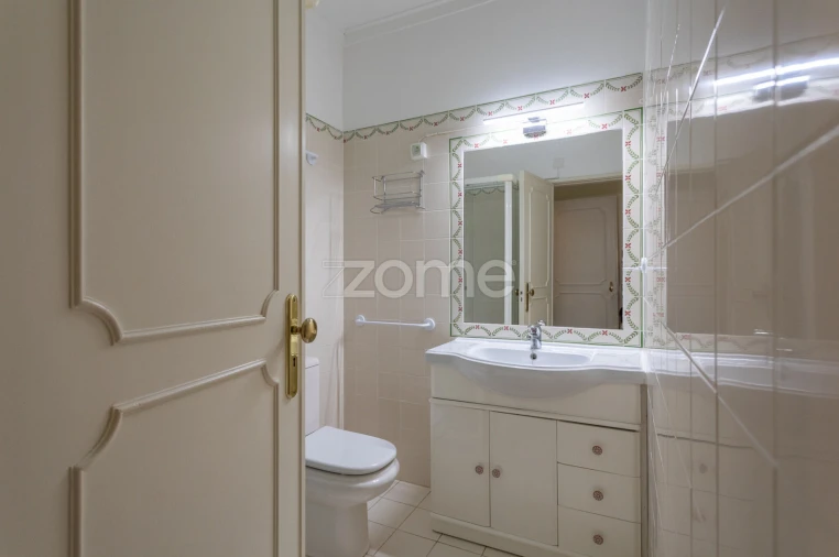 Apartamento T3 para Venda em Cascais e Estoril Foto 27