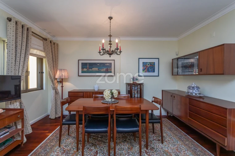 Apartamento T3 para Venda em Cascais e Estoril Foto 9