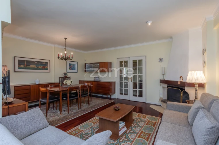 Apartamento T3 para Venda em Cascais e Estoril Foto 10