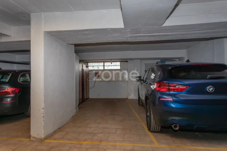 Apartamento T3 para Venda em Cascais e Estoril Foto 30