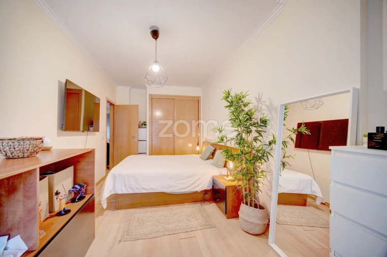 Apartamento T2 para Venda em Mina de Água Foto 11