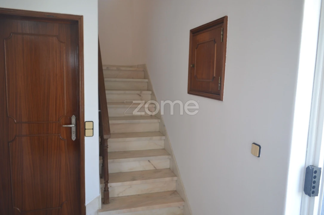 Moradia T6 para Arrendamento em Cascais e Estoril Foto 5