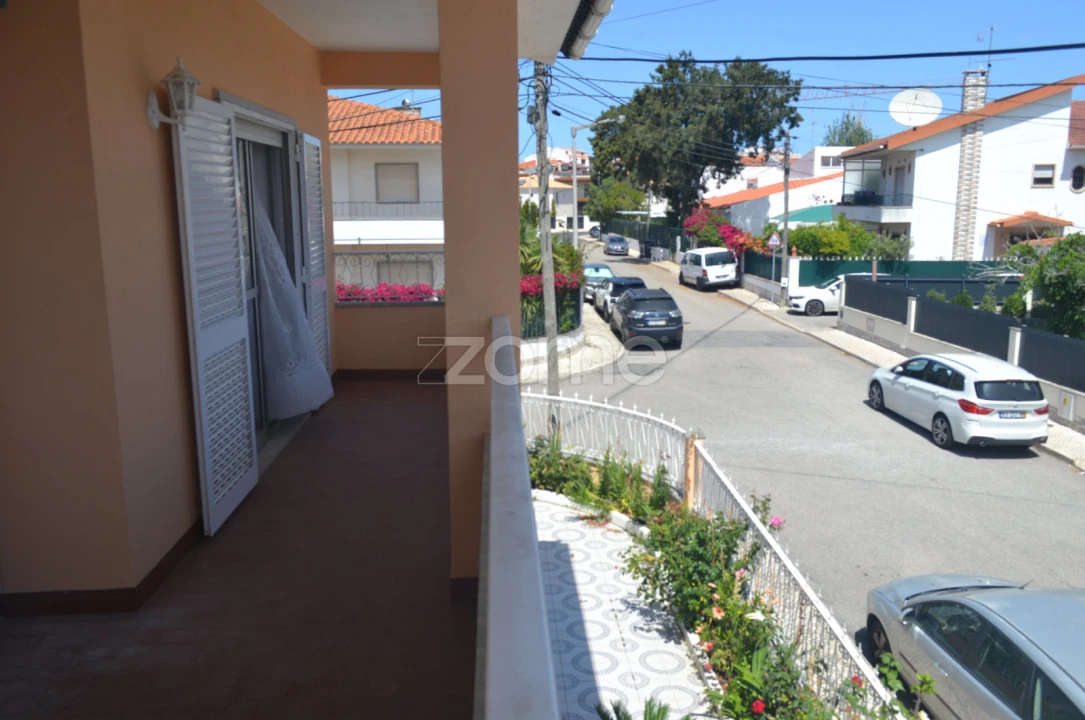 Moradia T6 para Arrendamento em Cascais e Estoril Foto 35