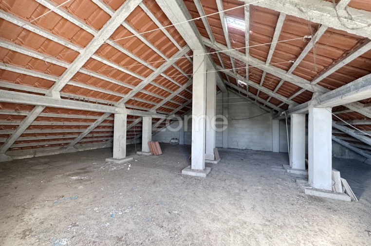 Moradia T5 para Venda em Asseiceira Foto 26