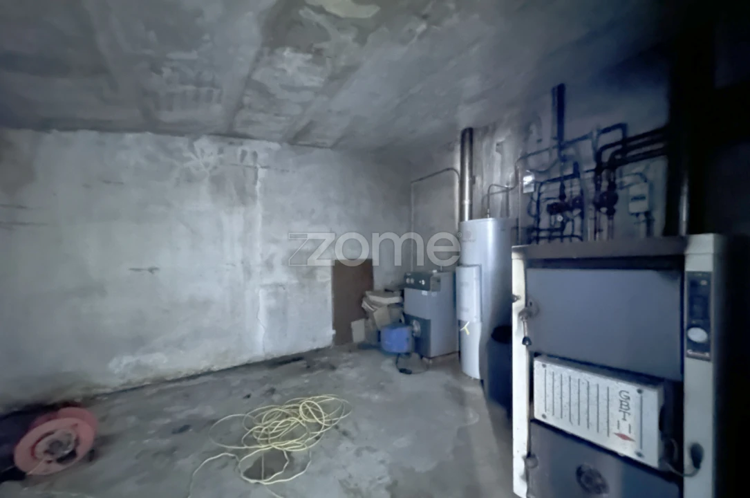 Moradia T5 para Venda em Asseiceira Foto 10