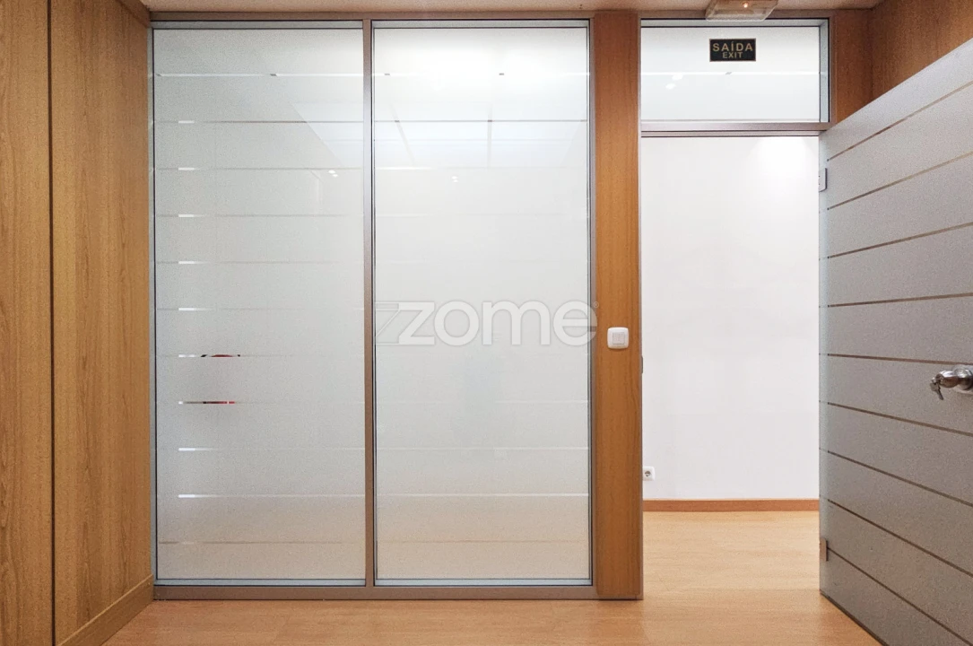 Negócio para Arrendamento em Barcarena Foto 22