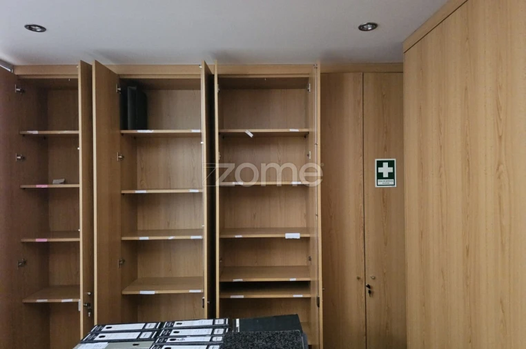 Negócio para Arrendamento em Barcarena Foto 10