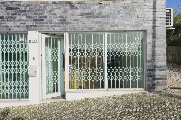 Negócio para Arrendamento em Barcarena Foto 1