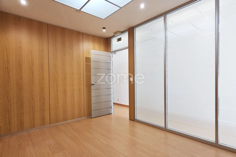 Negócio para Arrendamento em Barcarena Foto 16