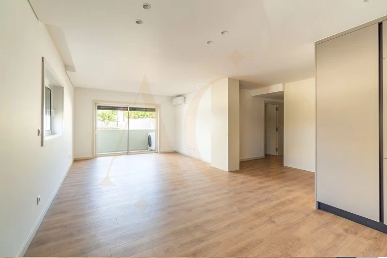 Apartamento T2 para Venda em Conceição e Cabanas de Tavira Foto 3