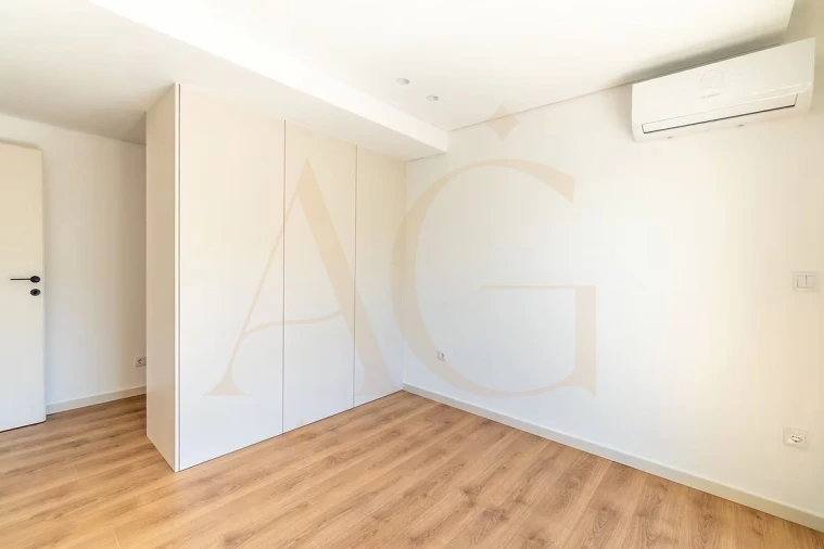 Apartamento T2 para Venda em Conceição e Cabanas de Tavira Foto 5