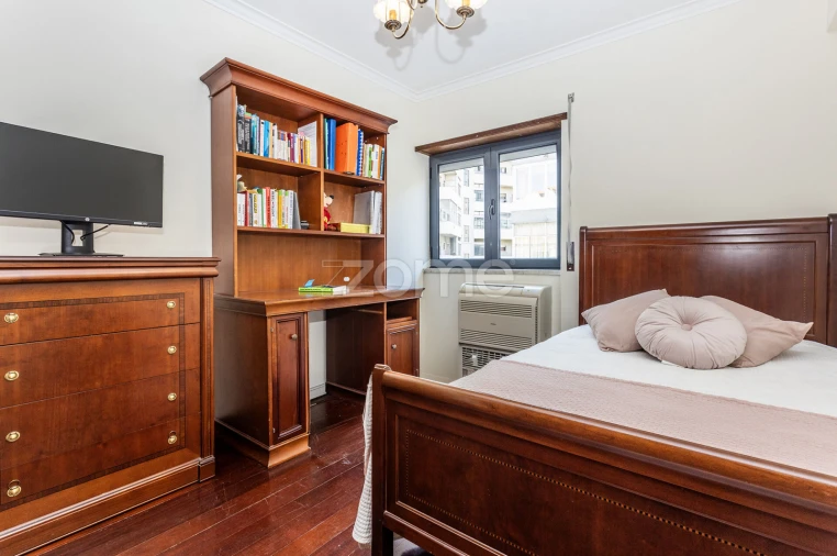 Apartamento T3 para Venda em São Vicente Foto 16