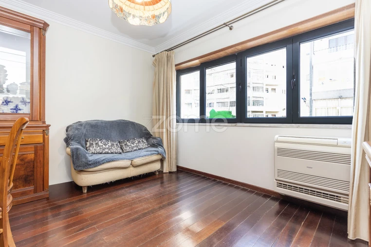 Apartamento T3 para Venda em São Vicente Foto 26