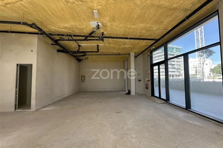 Negócio para Venda em Algés, Linda-A-Velha e Cruz Quebrada-Dafundo