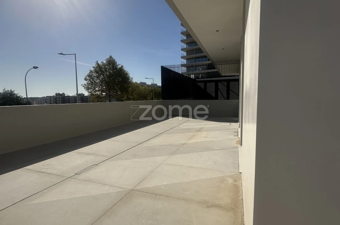 Negócio para Venda em Algés, Linda-A-Velha e Cruz Quebrada-Dafundo Foto 11