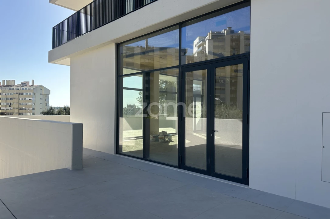 Negócio para Venda em Algés, Linda-A-Velha e Cruz Quebrada-Dafundo Foto 10