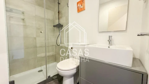 Apartamento T2 para Arrendamento em Carcavelos e Parede