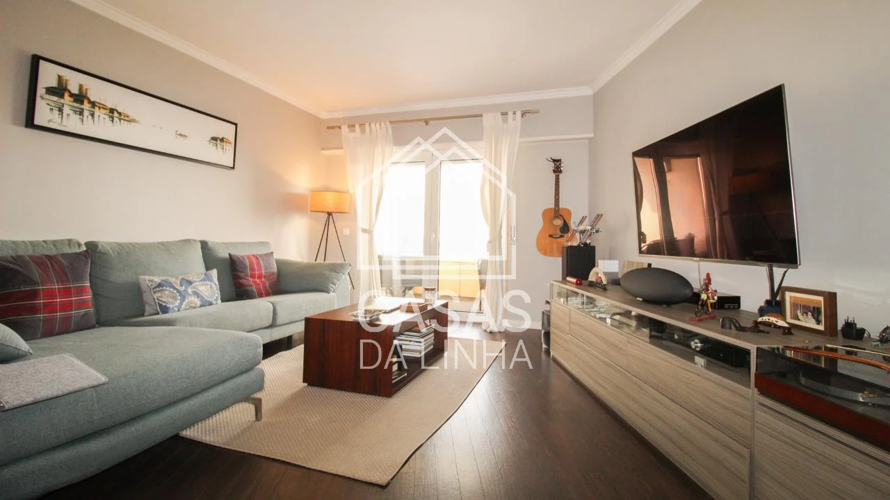 Apartamento T2 para Arrendamento em Carcavelos e Parede Foto 5