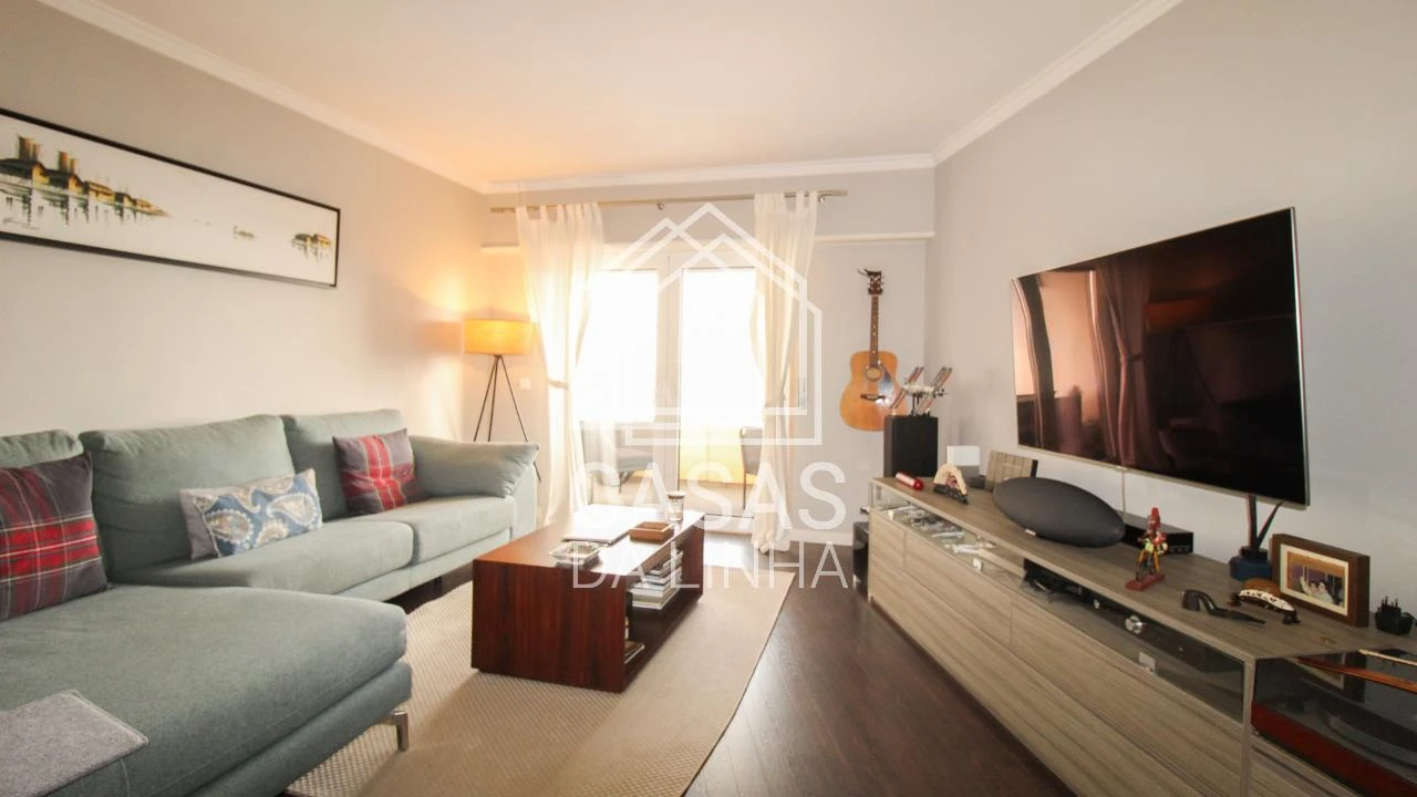 Apartamento T2 para Arrendamento em Carcavelos e Parede Foto 6