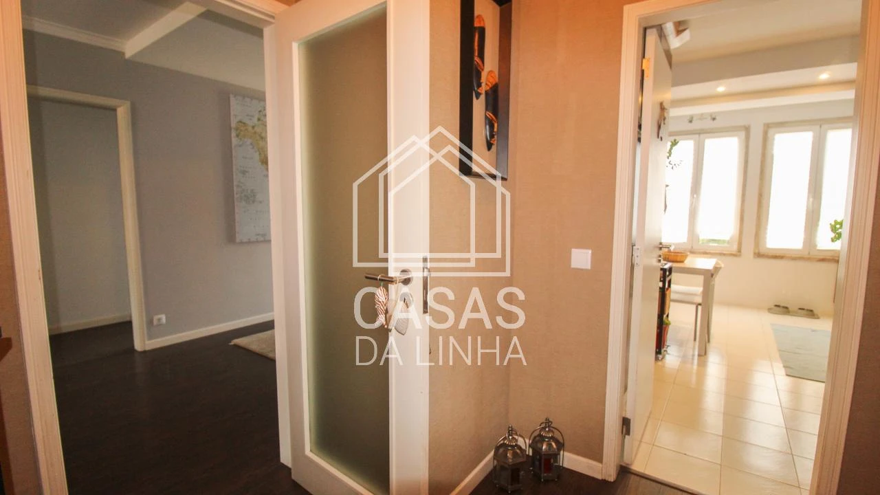 Apartamento T2 para Arrendamento em Carcavelos e Parede Foto 15
