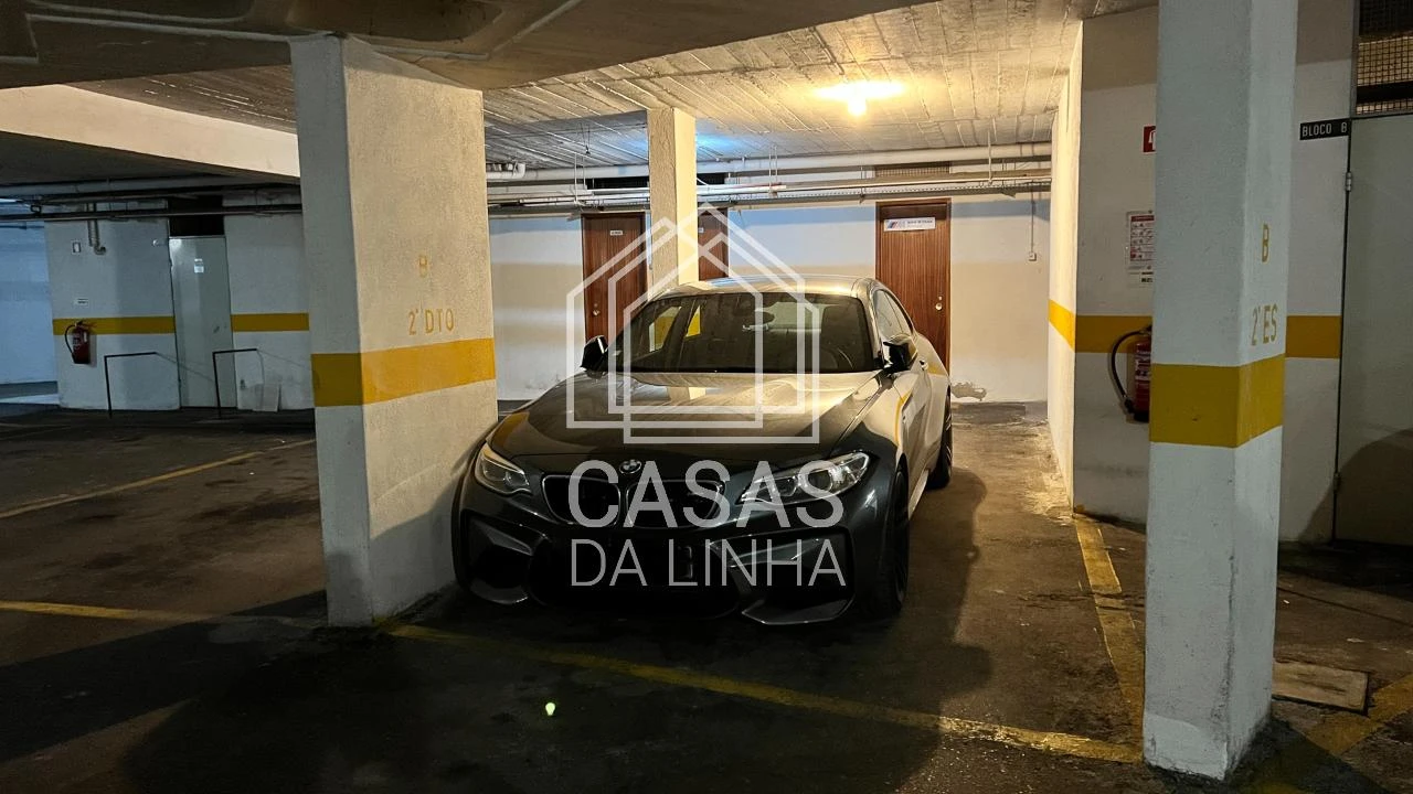 Apartamento T2 para Arrendamento em Carcavelos e Parede Foto 28