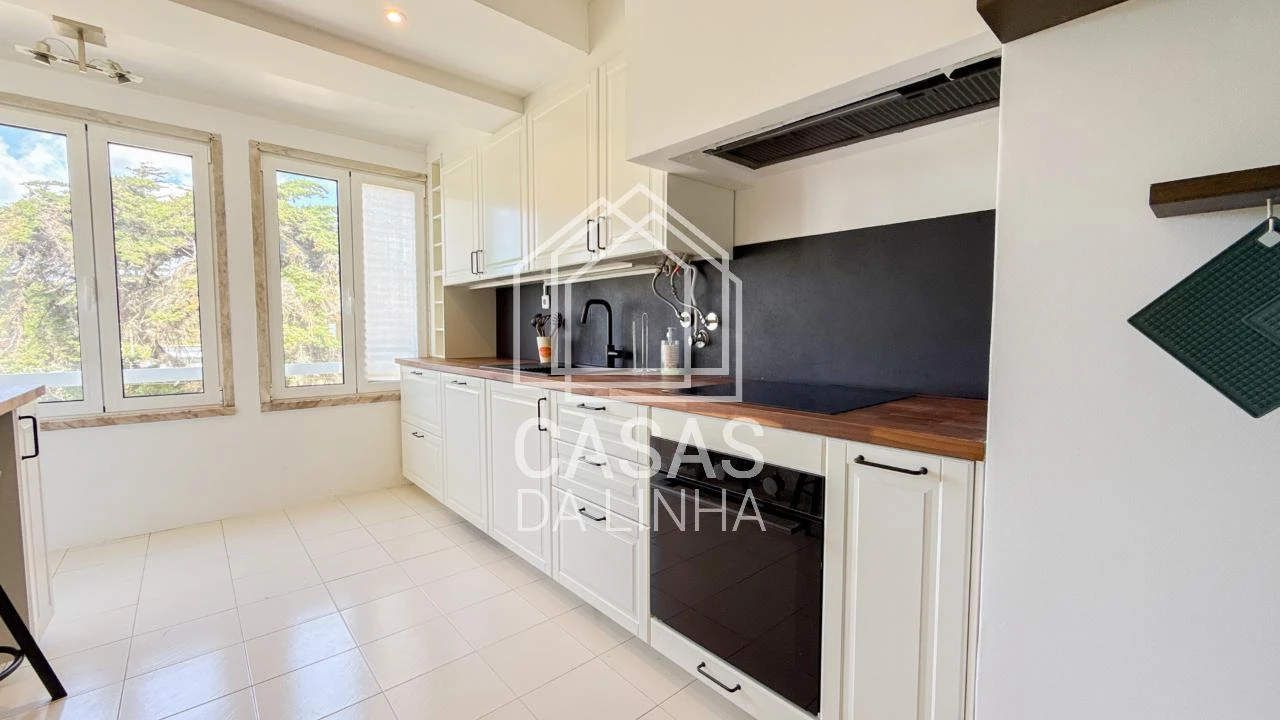 Apartamento T2 para Arrendamento em Carcavelos e Parede Foto 1