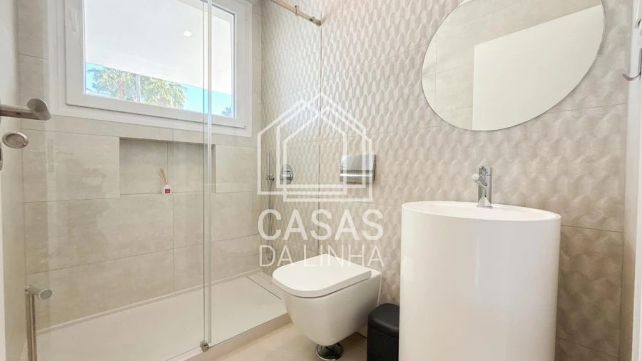 Moradia T6 para Venda em Corroios Foto 14