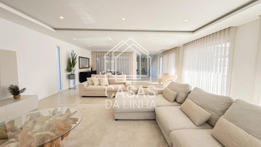 Moradia T6 para Venda em Corroios Foto 5