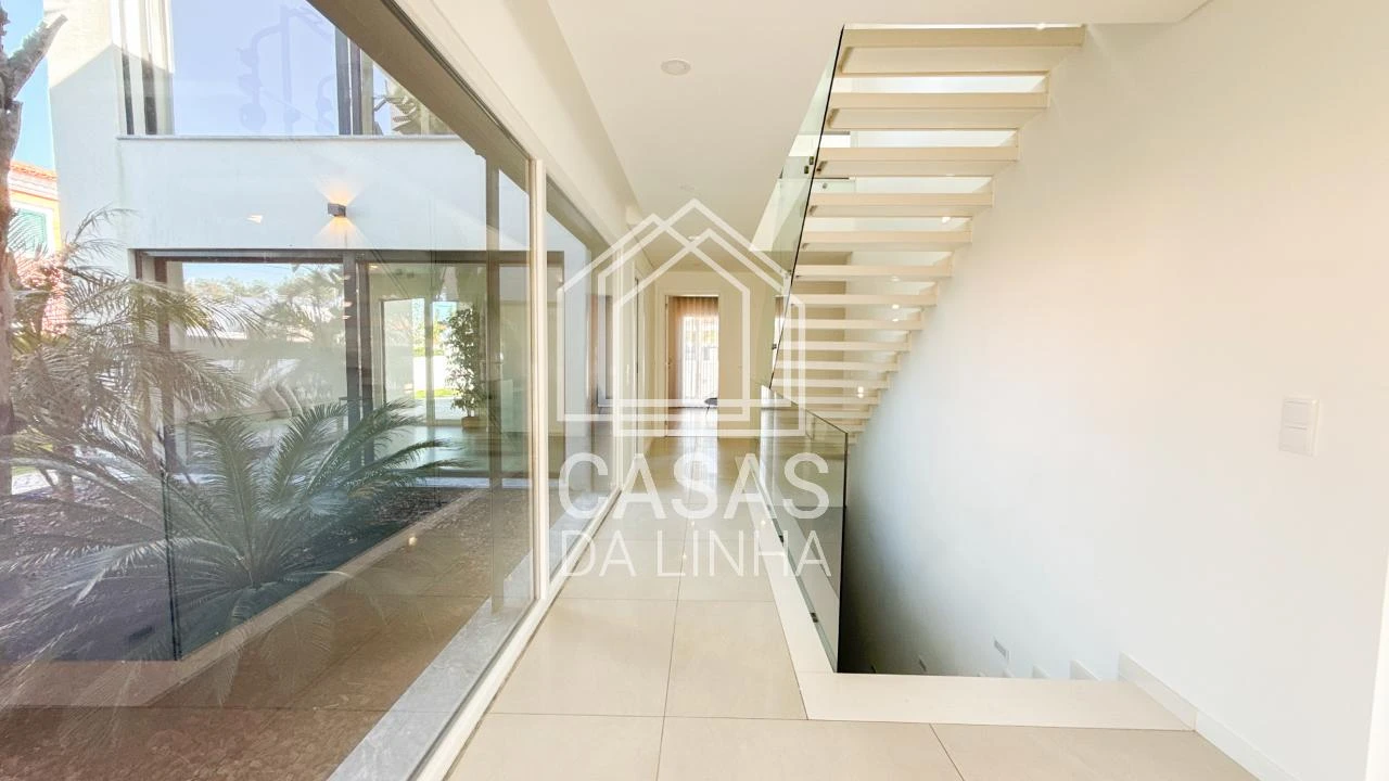 Moradia T6 para Venda em Corroios Foto 20