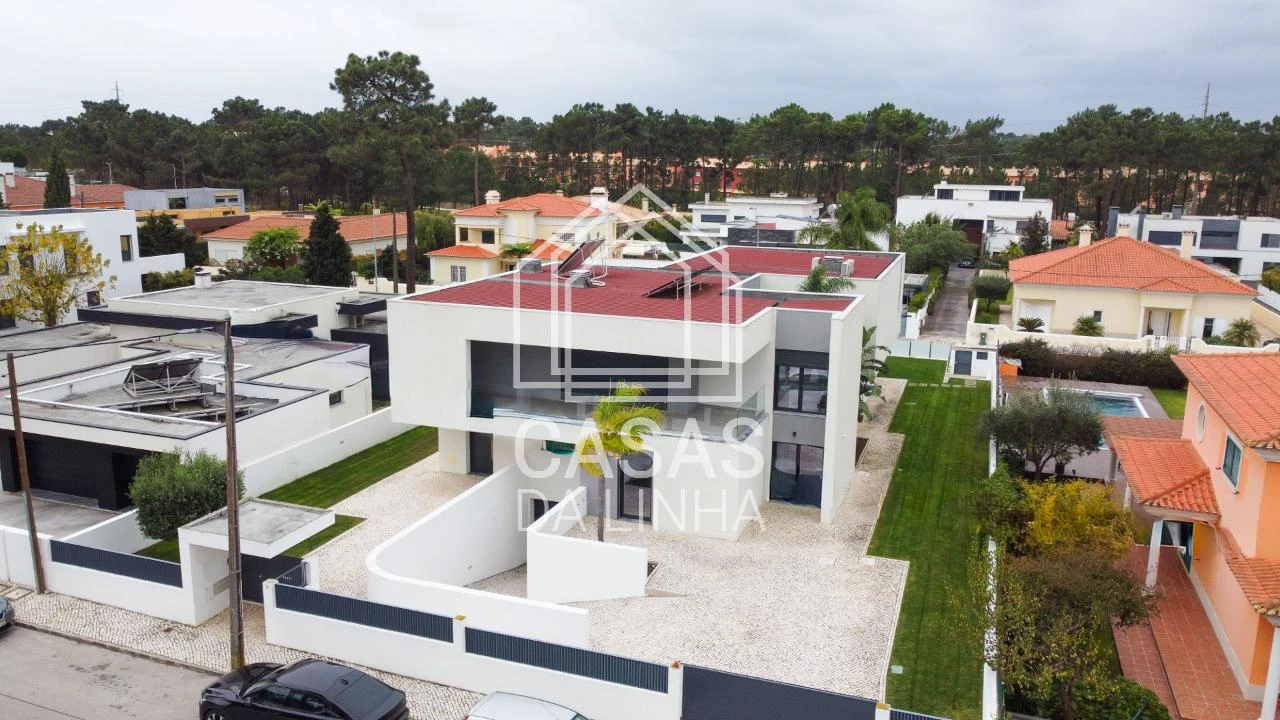 Moradia T6 para Venda em Corroios Foto 39