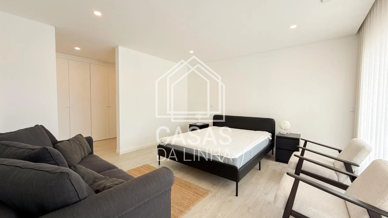 Moradia T6 para Venda em Corroios Foto 24