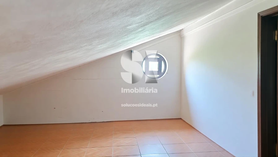 Moradia T3 para Venda em Rebordosa Foto 39