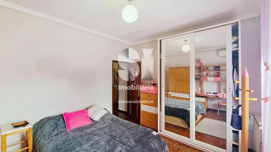 Moradia T3 para Venda em Rebordosa Foto 32