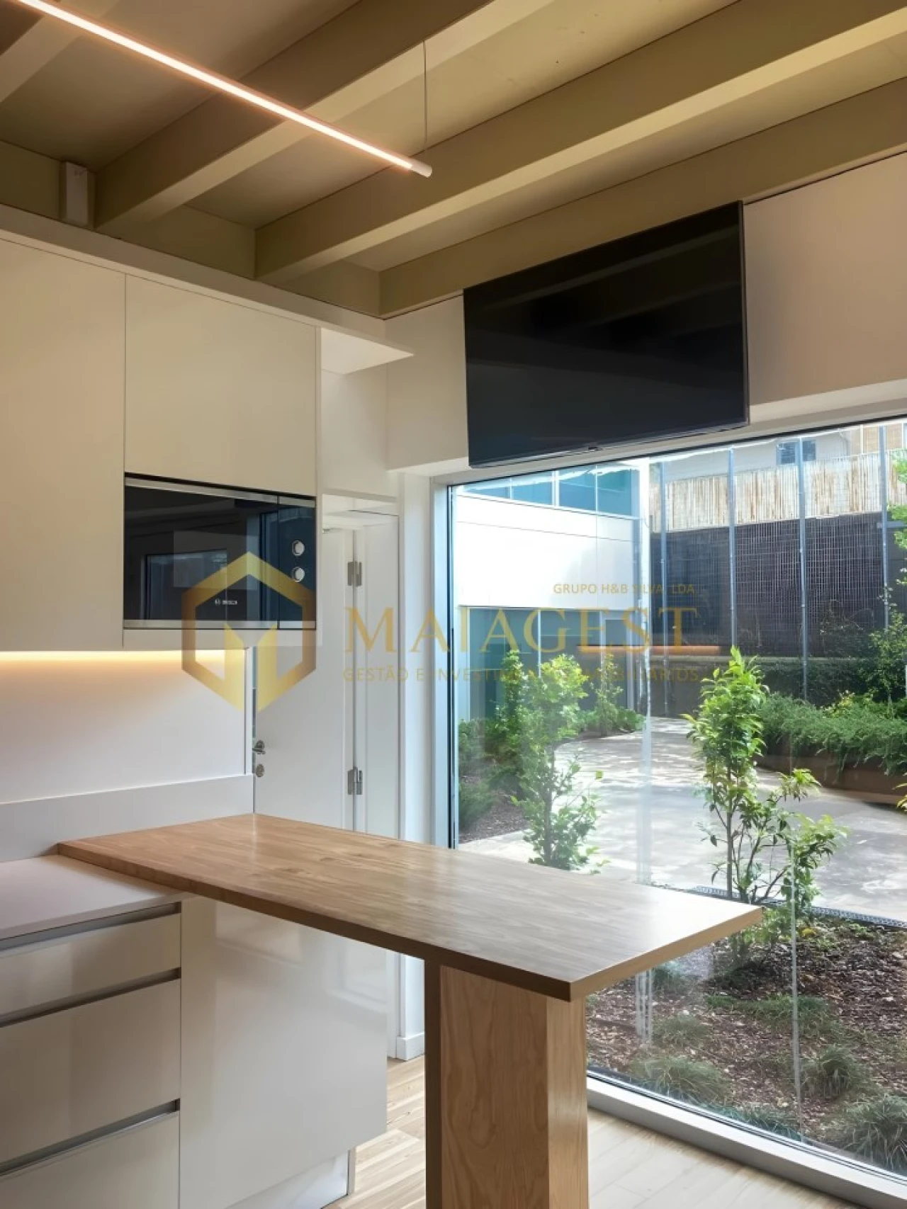 Apartamento T1 para Arrendamento em Campanhã Foto 2