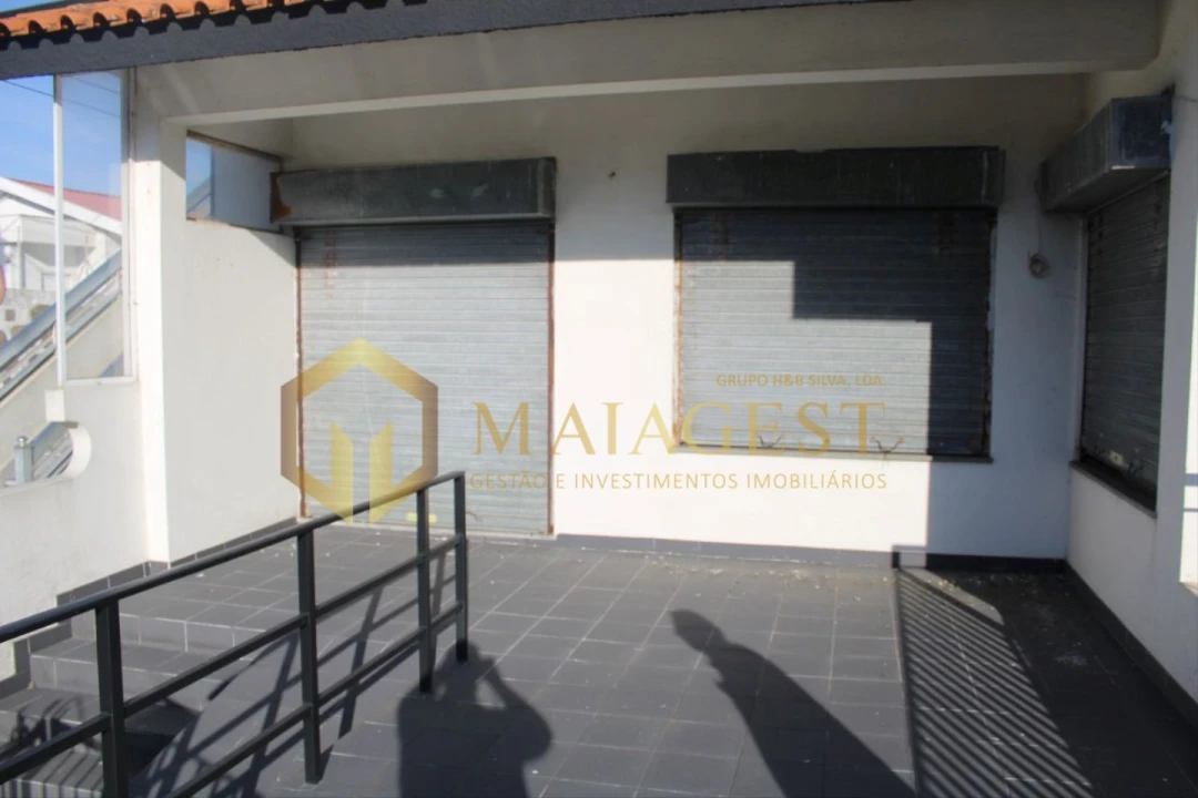 Loja para Arrendamento em Custóias, Leça do Balio e Guifões Foto 3