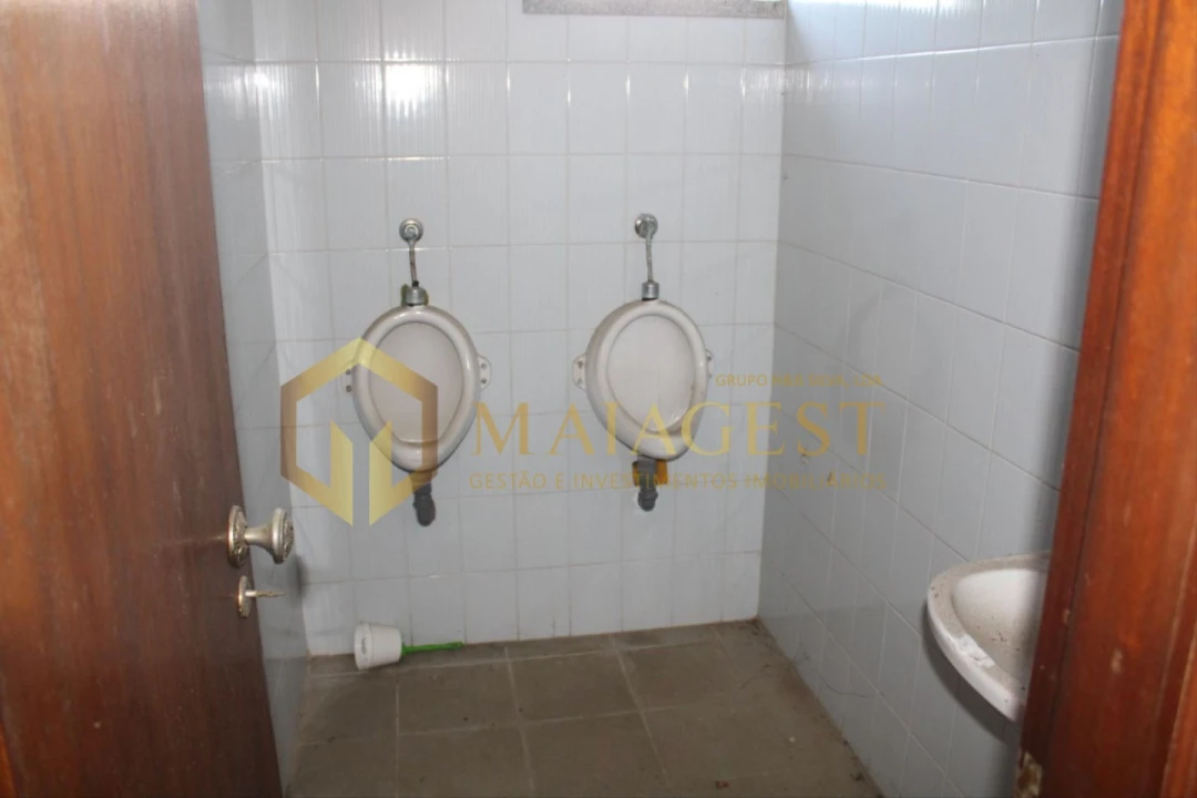 Loja para Arrendamento em Custóias, Leça do Balio e Guifões Foto 19