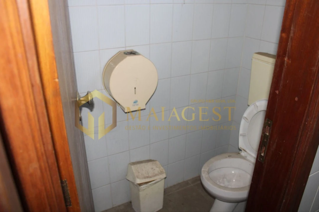 Loja para Arrendamento em Custóias, Leça do Balio e Guifões Foto 20