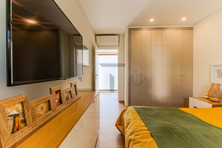 Moradia T4 para Venda em São Domingos de Rana Foto 40