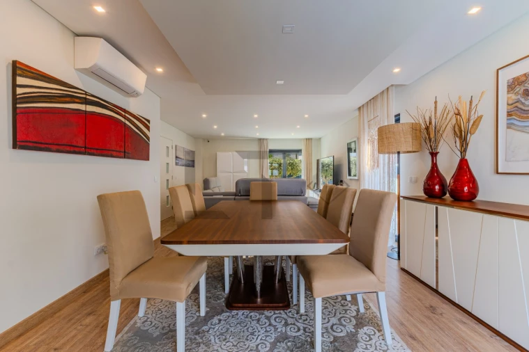 Moradia T4 para Venda em São Domingos de Rana Foto 49