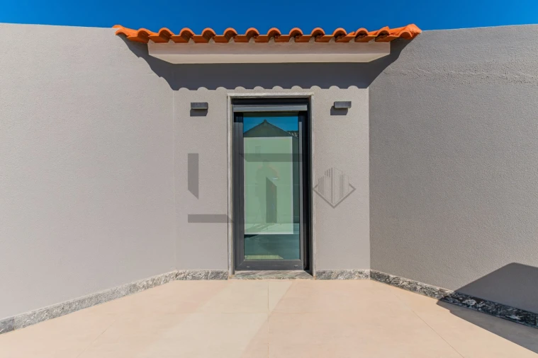 Moradia T4 para Venda em São Domingos de Rana Foto 45