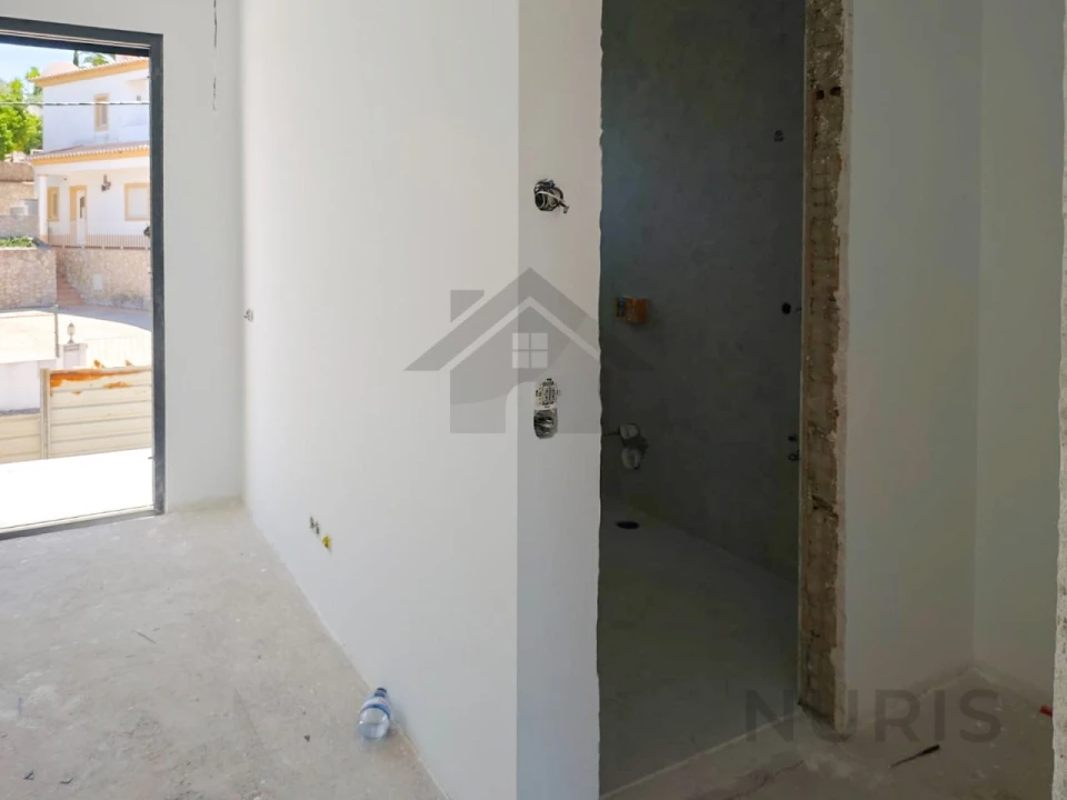 Moradia T3 para Venda em Mexilhoeira Grande Foto 20