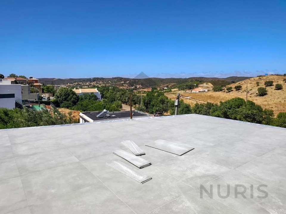 Moradia T3 para Venda em Mexilhoeira Grande Foto 26